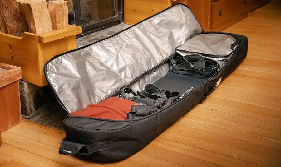 Dakine Low Roller Snowboard Bag - Image 4
